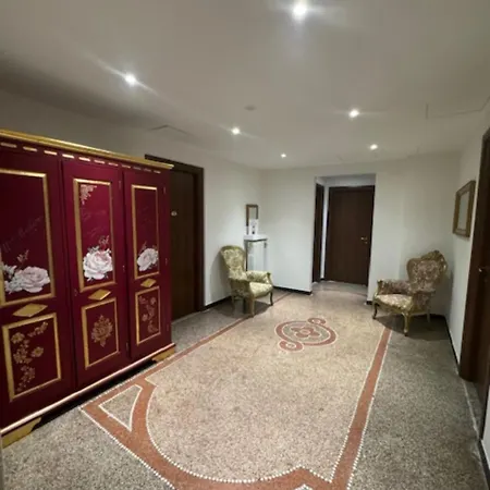 فندق Ristorante Milton 2*