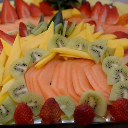 فندق Ristorante Milton فاراتسي