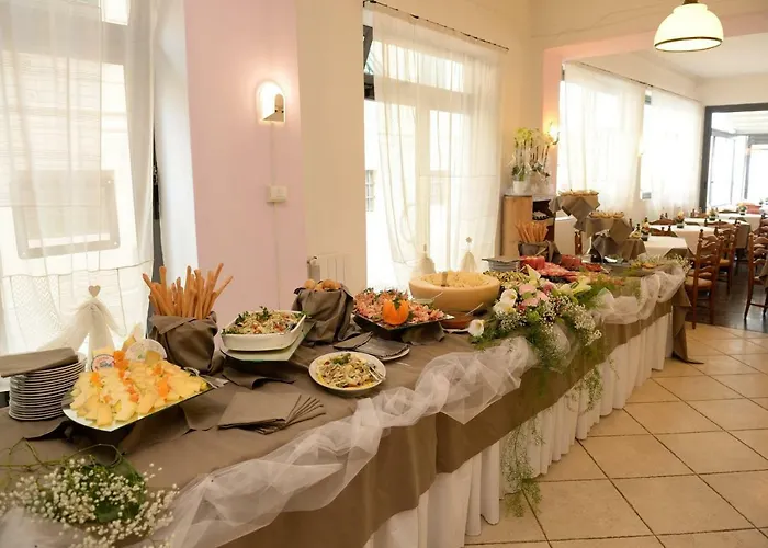 Ristorante Milton מלון ואראצה